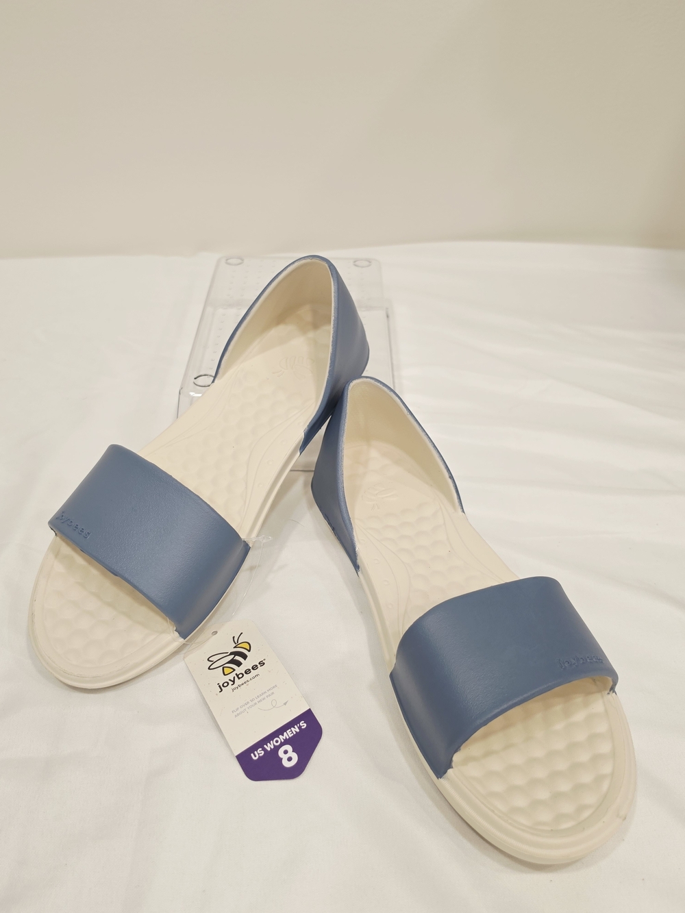 Joybees Women's Friday Flats in Dusty Blue/Bone feature a comfortable EVA Foam
